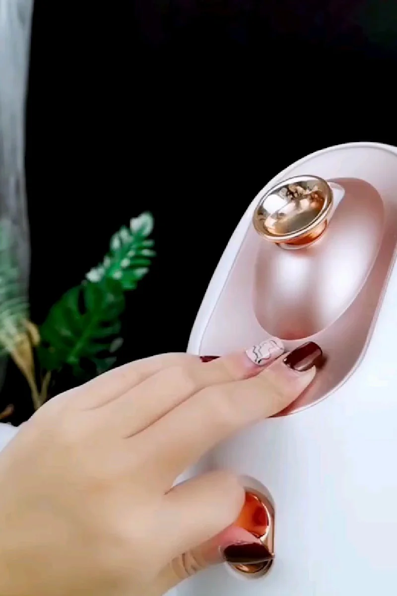Hot & Cold Facial Steamer β Deep Cleansing & Hydration